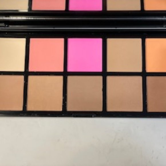 E.L.F. Sweet Temptations 50 Color Eye and Face Palette - Picture 6 of 8